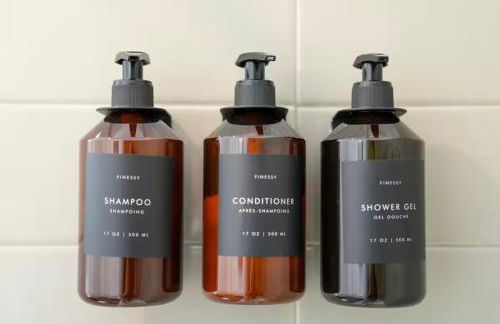 2 Bedroom Condo Cambridge With Balcony, Pool,Gym,Garage Parking - Foto 19