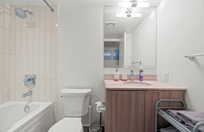 The Britt Condos in Downtown Toronto - Photo 39