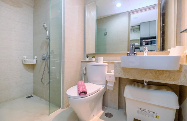 Elegant Studio with Pool and Sea View at Gold Coast Apartment - Foto 5