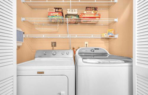 Center Grove - Lush & Spacious & New - 3 Bedrooms - Foto 22