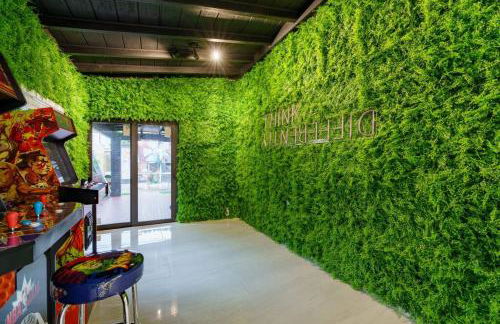 New Miami & Calle Ocho Home with Arcade! - Foto 30