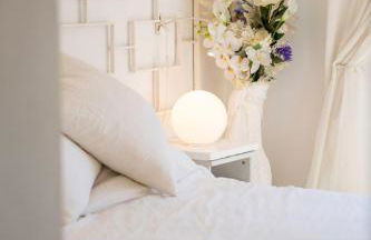 Sun-Drenched, Sea-View Apartment with Giant Patio! - Photo 77