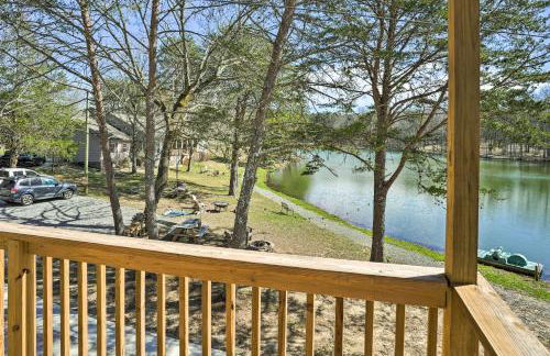 10 Mi to Drive-In Lakefront Trenton Cabin! - Foto 20