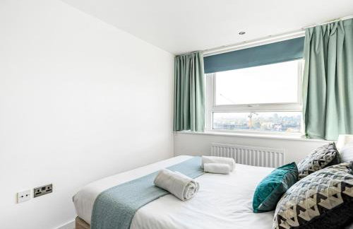 Charming Stay with a Balcony in Bow - Pass the Keys - Photo 20