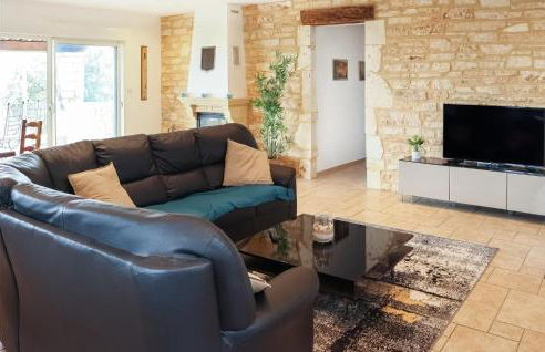 Cozy Home In Orgnac-L'aven With Wifi - Foto 16