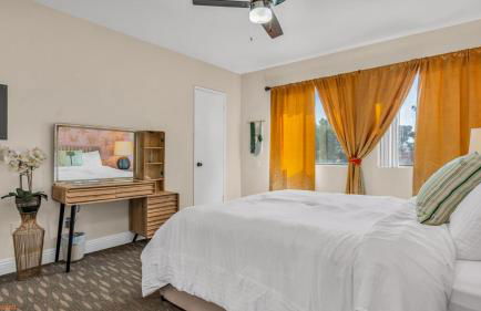 Mid-Century Desert Getaway - Foto 31