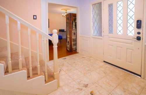 Spacious and quiet 4 bed 3 and a half bath home away from home in Katy Texas - Foto 6