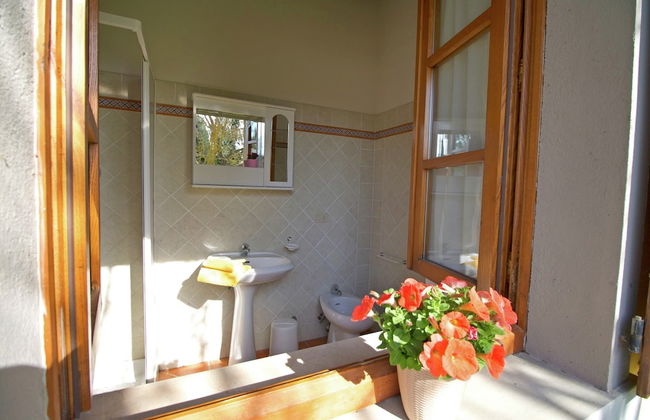 Farmhouse in Tuscany With Panoramic Pool - Photo 14