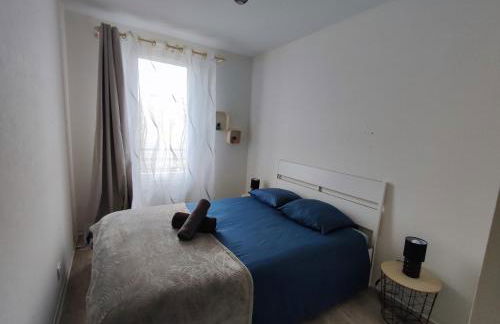 T3 lumineux avec grande terrasse et parking sécurisé - Foto 7