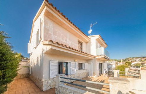 Gorgeous Home In Sant Cebrià De Vallalt - Foto 7