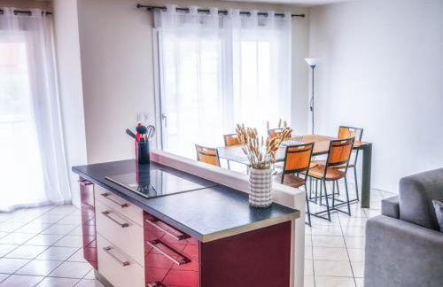 T3 68m2 Garage Terrasse Gare aux portes de Genève - Photo 3