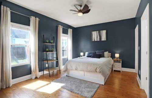 Fountain Square Gem with Rooftop Patio & Fire Pit- Family Friendly - Foto 21