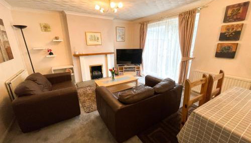 Spacious House Near Cambridge - Free Parking and Garden - Foto 2