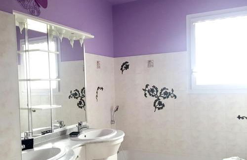 Maison récente à la ferme avec jardin, terrasses, 4 chambres, proche plages et pêche privée - FR-1-426-86 - Foto 7