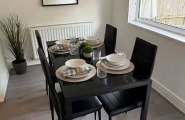 Spacious Bungalow in St Helens, 1-Min Drive to Carr Mill Bridge - Foto 28