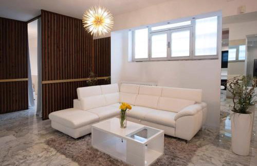 La Galleria Milano - 160 sqm Design Apartment, Spa & Parking - Photo 10