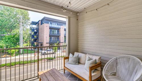 Cotton District Condo Walkable Spot for Game Day! - Foto 2