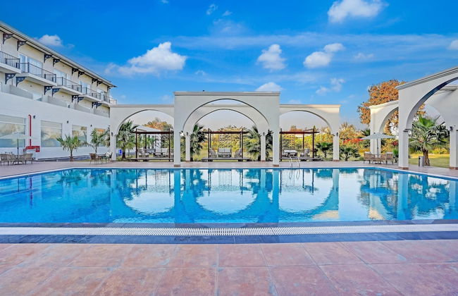 Sunday Resort Manesar - Foto 21