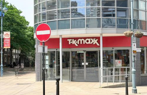 Stylish 2 bed Flat in London with River Thames views Access to boat rides into London-Near O2 Arena and Excel, Fast Wi-Fi, Free Parking, Excellent links Elizabeth and Southeastern Train Line - Foto 74