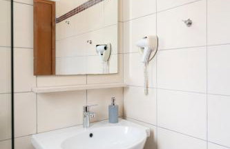 Nondas Apartments - Photo 19