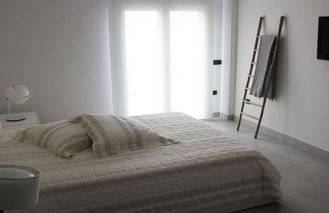 Welcome to Villa Soligia! Beach Front Villa Large Private Pool Amazing Sea View - Foto 4