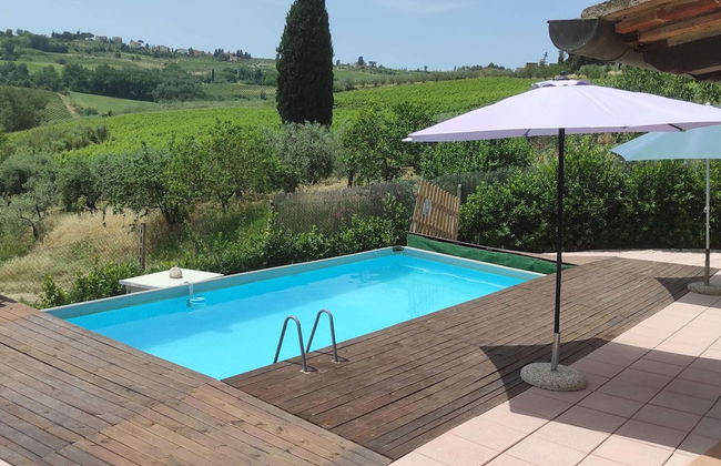 Farmhouse in Tuscany With Pool & Vineyard View - Foto 25