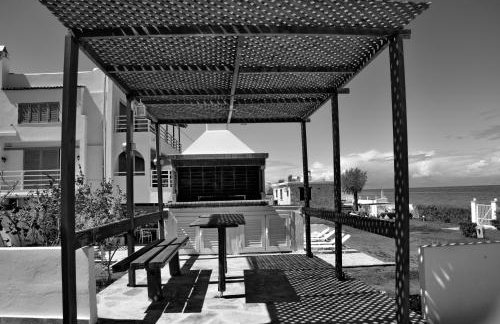 Antorina Beachfront Villas with Private Pools - Foto 33