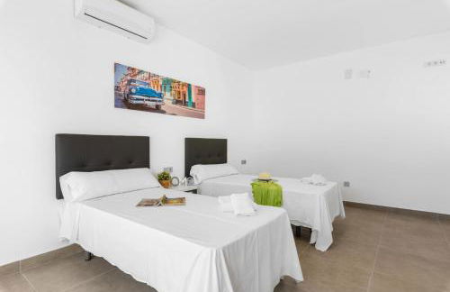 Villa Escriva - PlusHolidays - Foto 3