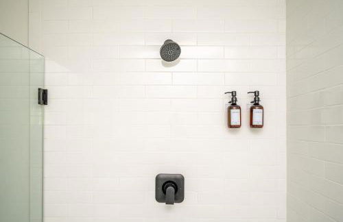 Comfy 3 Bd,2Ba Cottage in the City - ATL - Foto 7