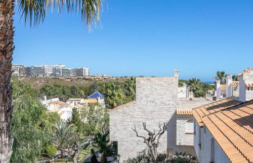 Bonita casa en urbanización privada muy cerca del mar y de Alicante - Foto 41