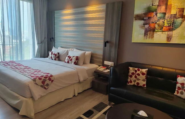 Ramada Suites by Wyndham Kuala Lumpur City Centre - Photo 42