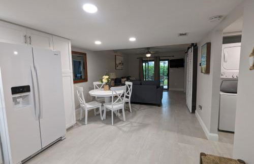 NEW condo! Just 15 min to Ft Myers and Sanibel beach! Great Location!! - Foto 25