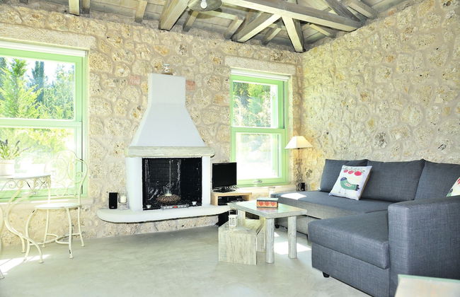 Villa Ermis- Mounty Island Villas - Photo 16