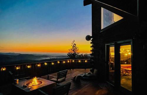 Stunning Log Cabin with Great Views, Firepit, Deck near Twain Hart - Foto 3