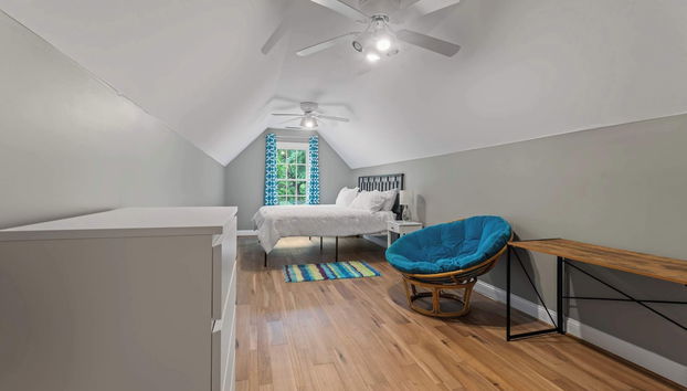 Leeloos on the Lake Sleeps 12 - Foto 5, Habitación