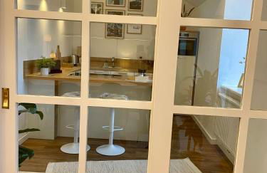 Munich Penthouse with Kitchen, Roofgarden and Parking - Foto 17