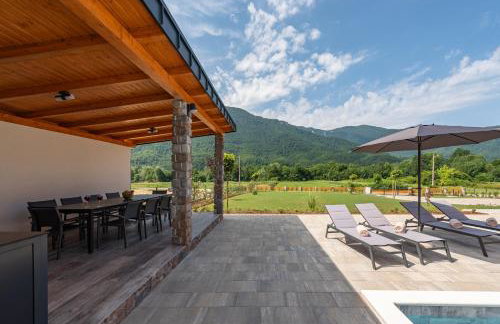 Villa Korina - Mountains, Tranquility, and Comfort - Photo 43
