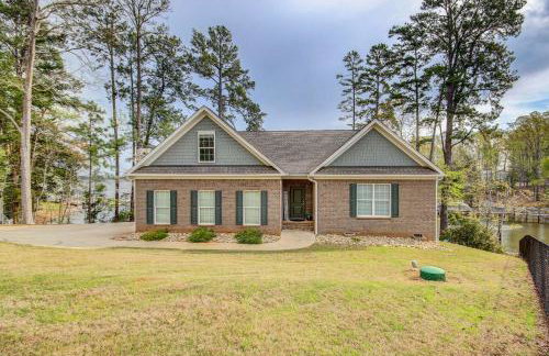 Lakefront Leesville Retreat with Private Dock! - Foto 40