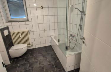 Großzügige 96 qm Wohnung mit 2 Schlafzimmern und großem Wohnzimmer - Foto 9