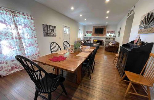 Modern Farmhouse Retreat North Fork Wine Country - Foto 37