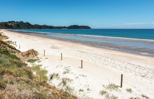 Apartment On The Beach - Photo 27