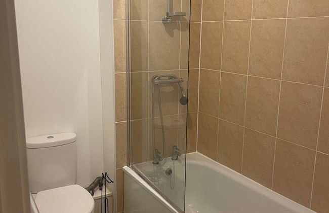 Apartment Sleeps 4 With Free Parking - Foto 6