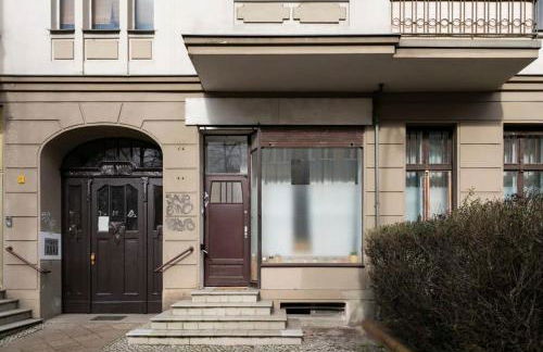 Stylish Apartment in convinient location - Photo 25