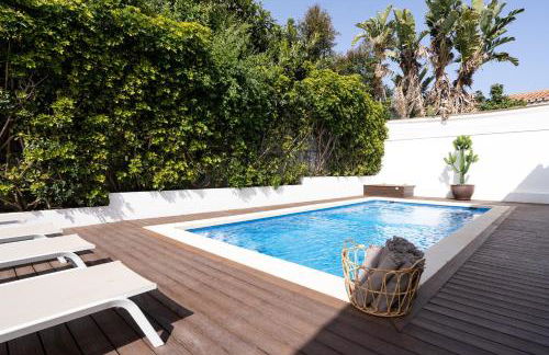 Villa Madrugada, beachside villa in Costabella - Photo 54