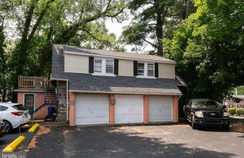 Ground-Level 2B2B Apt in Bryn Mawr w Parking - Foto 2