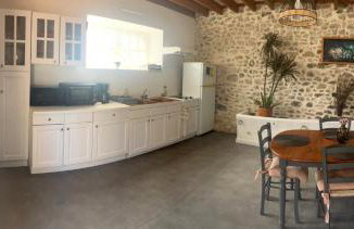 Maison en pierres à 1200m de la mer - Foto 10