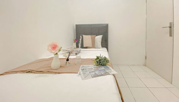 New Furnished And Comfy 2Br Menteng Square Apartment - Foto 3, Habitación