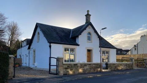 ISLAY House,Comfortable Home with private garden, Pencaitland, East Lothian, Scotland - Foto 1