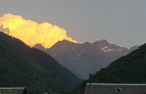 Appart 6 personnes esprit chalet vue sur montagne - Foto 8