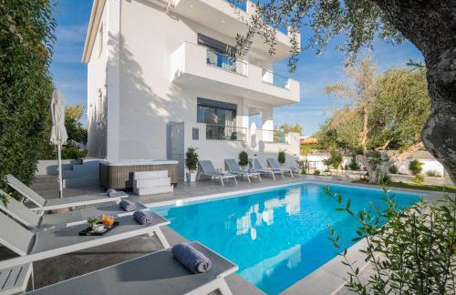 Royal View Villa - Private Pool & Hot Tub - Foto 51